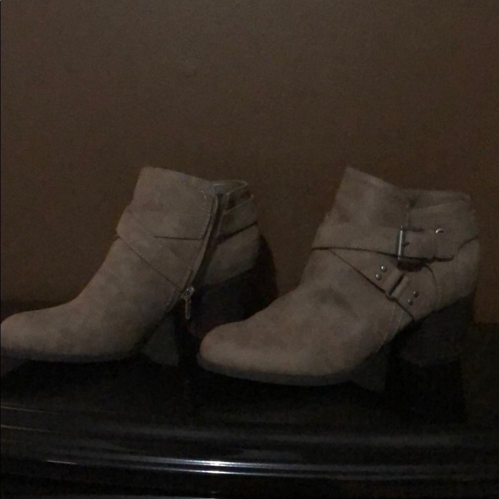 Ankle booties, brown
